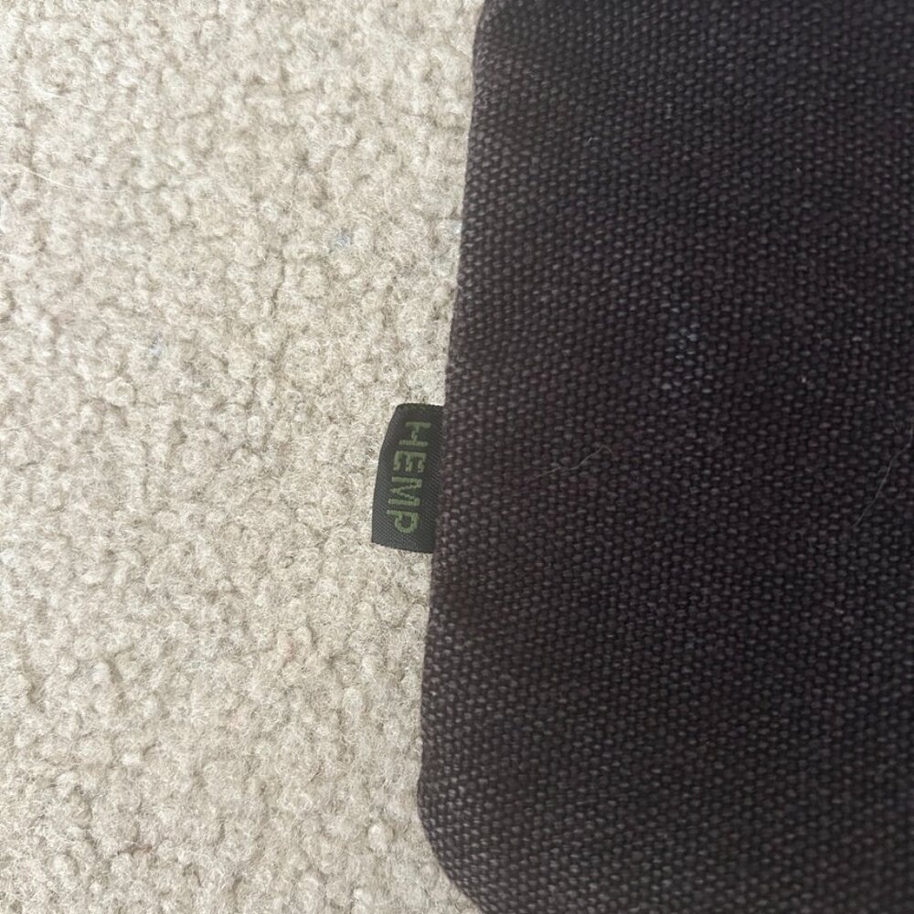 brownish black cross body bag - Picture 3 of 5